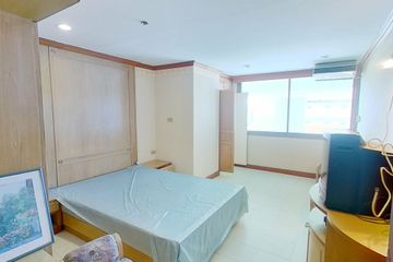 2 Bedroom Condo for sale in Crystal Garden, Khlong Toei, Bangkok near BTS Nana