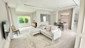 2 Bedroom House for sale in Dokmai, Bangkok