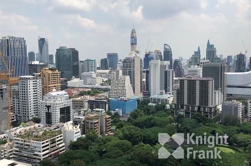 2 Bedroom Condo for sale in Oriental Residence, Langsuan, Bangkok near BTS Ploen Chit