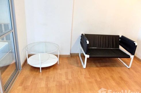 1 Bedroom Condo for sale in Pak Khlong Phasi Charoen, Bangkok near MRT Bang Wa