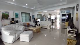 5 Bedroom Villa for rent in Permsap Villa, Si Sunthon, Phuket