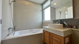 2 Bedroom Condo for sale in The Rise Sukhumvit 39, Khlong Tan Nuea, Bangkok near BTS Phrom Phong