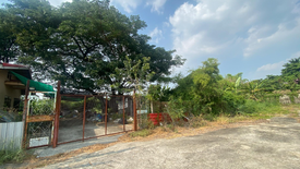 Land for sale in S.P.Garden, Bang Bamru, Bangkok near MRT Bang Yi Khan