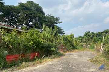 Land for sale in Bang Bamru, Bangkok near MRT Bang Yi Khan