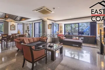 3 Bedroom House for sale in Na Kluea, Chonburi