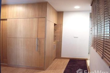 2 Bedroom Condo for rent in The Rajdamri, Pathum Wan, Bangkok near BTS Ratchadamri