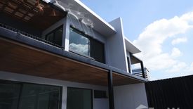 4 Bedroom Villa for rent in Khlong Tan Nuea, Bangkok
