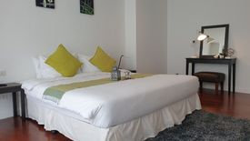 4 Bedroom Condo for rent in Sathorn Gallery Residences, Silom, Bangkok near BTS Surasak