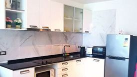 1 Bedroom Condo for sale in Emerald Terrace, Patong, Phuket