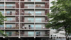 Condo for rent in Khlong Ton Sai, Bangkok near BTS Wongwian Yai