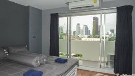 2 Bedroom Condo for rent in BAAN SUKHUMVIT 36, Khlong Tan, Bangkok near BTS Thong Lo