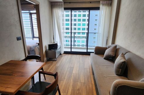 1 Bedroom Condo for rent in The Lofts Asoke, Khlong Toei Nuea, Bangkok near MRT Phetchaburi