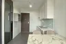 1 Bedroom Condo for sale in C Ekkamai, Khlong Tan Nuea, Bangkok near BTS Ekkamai