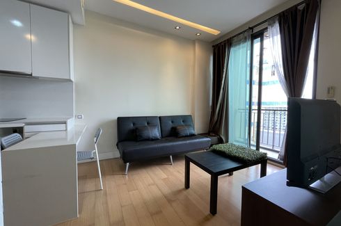 1 Bedroom Condo for rent in Equinox, Chom Phon, Bangkok near MRT Phahon Yothin