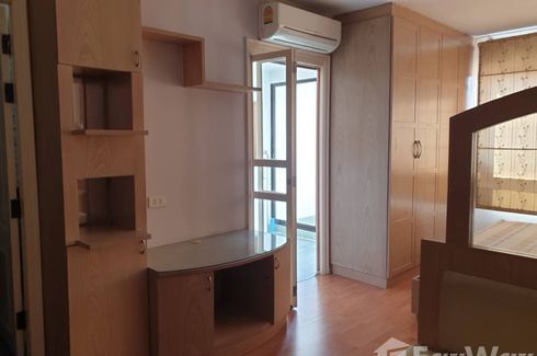 Condo for rent in Lumpini Ville Phra Mae Maree - Sathorn, Yan Nawa, Bangkok near BTS Surasak