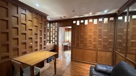 1 Bedroom Condo for sale in Baan Ploenchit, Lumpini, Bangkok near BTS Nana