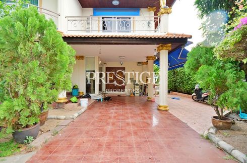 3 Bedroom House for sale in Na Kluea, Chonburi