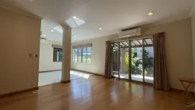 4 Bedroom House for rent in Khlong Tan, Bangkok near BTS Phrom Phong