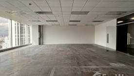 Office for rent in BHIRAJ TOWER at EmQuartier, Khlong Tan Nuea, Bangkok near BTS Phrom Phong