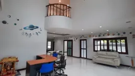 8 Bedroom House for rent in Saranchit 4, Bang Chak, Bangkok