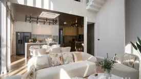 3 Bedroom Townhouse for sale in Alive Ekamai-Ramintra, Khlong Chaokhun Sing, Bangkok near MRT Lat Phrao 83