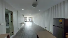 1 Bedroom Condo for rent in Nusa State Tower Condominium, Silom, Bangkok near BTS Surasak