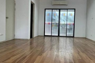 6 Bedroom Office for rent in Suan Luang, Bangkok near MRT Si Nut