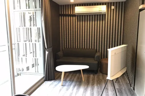 1 Bedroom Condo for rent in Via Botani, Khlong Tan Nuea, Bangkok near BTS Phrom Phong