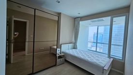 2 Bedroom Condo for rent in The Room Sukhumvit 21, Khlong Toei Nuea, Bangkok near MRT Sukhumvit