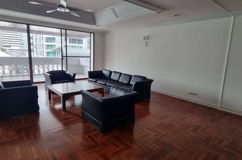 3 Bedroom Condo for rent in Govind Tower, Khlong Toei Nuea, Bangkok near BTS Nana