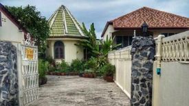 7 Bedroom House for sale in Rawai, Phuket