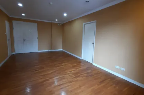 1 Bedroom Condo for sale in Baan Siri Sukhumvit 10, Khlong Toei, Bangkok near BTS Nana