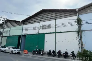 Warehouse / Factory for rent in Bang Phriang, Samut Prakan