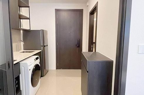 1 Bedroom Condo for rent in XT Huaikhwang, Din Daeng, Bangkok near MRT Huai Khwang