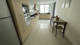 4 Bedroom Apartment for rent in Sathorn Gallery Residences, Silom, Bangkok near BTS Surasak