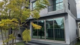 5 Bedroom House for rent in Baan Pruksachart, Saphan Sung, Bangkok near MRT Sammakon