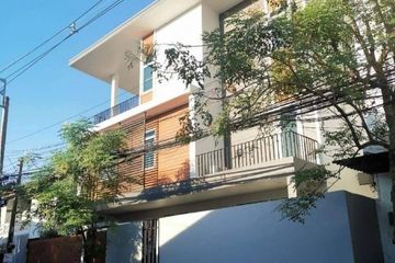 6 Bedroom Townhouse for rent in Wong Sawang, Bangkok near MRT Wong Sawang