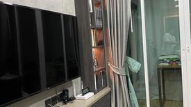 1 Bedroom Condo for sale in Maestro 01 Sathorn-Yenakat, Thung Maha Mek, Bangkok near MRT Khlong Toei