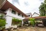 7 Bedroom Villa for sale in Phra Khanong Nuea, Bangkok near BTS Ekkamai