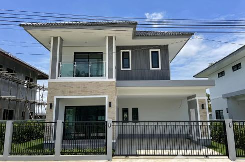 4 Bedroom House for sale in Sarisa Ville 2, San Phranet, Chiang Mai