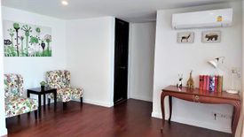 4 Bedroom Condo for rent in Sathorn Gallery Residences, Silom, Bangkok near BTS Surasak