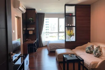 1 Bedroom Condo for sale in Khlong Tan Nuea, Bangkok