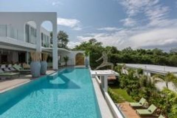 8 Bedroom Villa for sale in Bo Phut, Surat Thani