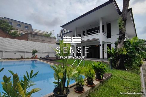 5 Bedroom House for rent in Khlong Tan Nuea, Bangkok near BTS Ekkamai