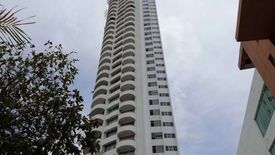 3 Bedroom Condo for sale in Supakarn Condominium, Khlong Ton Sai, Bangkok near BTS Saphan Taksin