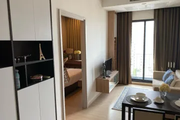 1 Bedroom Condo for sale in Bang Kapi, Bangkok