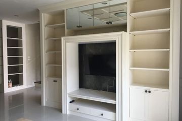 3 Bedroom House for rent in Hua Mak, Bangkok near MRT Yaek Lam Sali