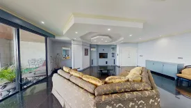 3 Bedroom Condo for sale in Royal River Place, Bang Phong Pang, Bangkok