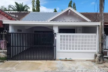 2 Bedroom House for sale in Talat Nuea, Phuket