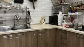 3 Bedroom Townhouse for sale in Bang Phong Pang, Bangkok